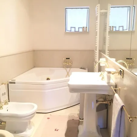 Elegante In Centro Storico Apartmán
